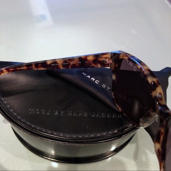 Marc By Marc Jacobs Tortoise Sunglasses - Picture 4 of 4